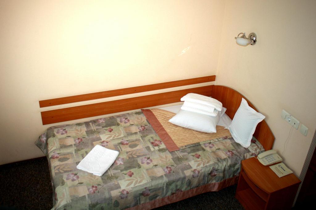 Druzhba Service Hotel Kijów Pokój zdjęcie