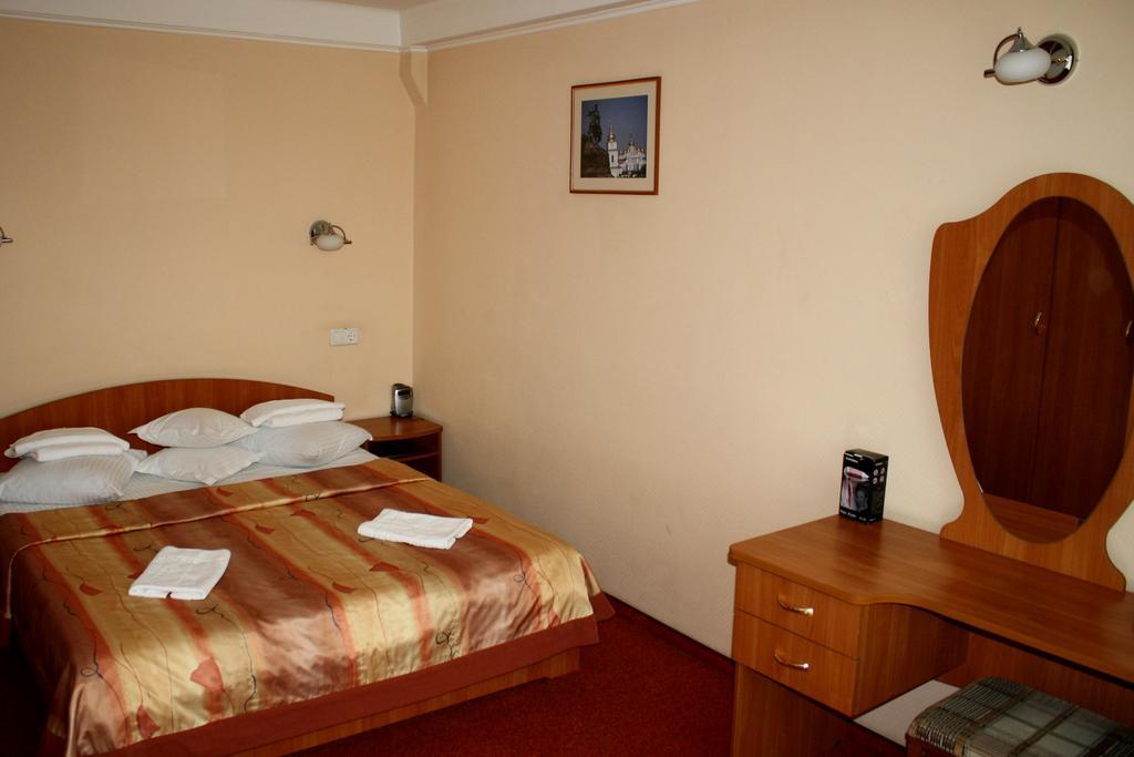 Druzhba Service Hotel Kijów Pokój zdjęcie